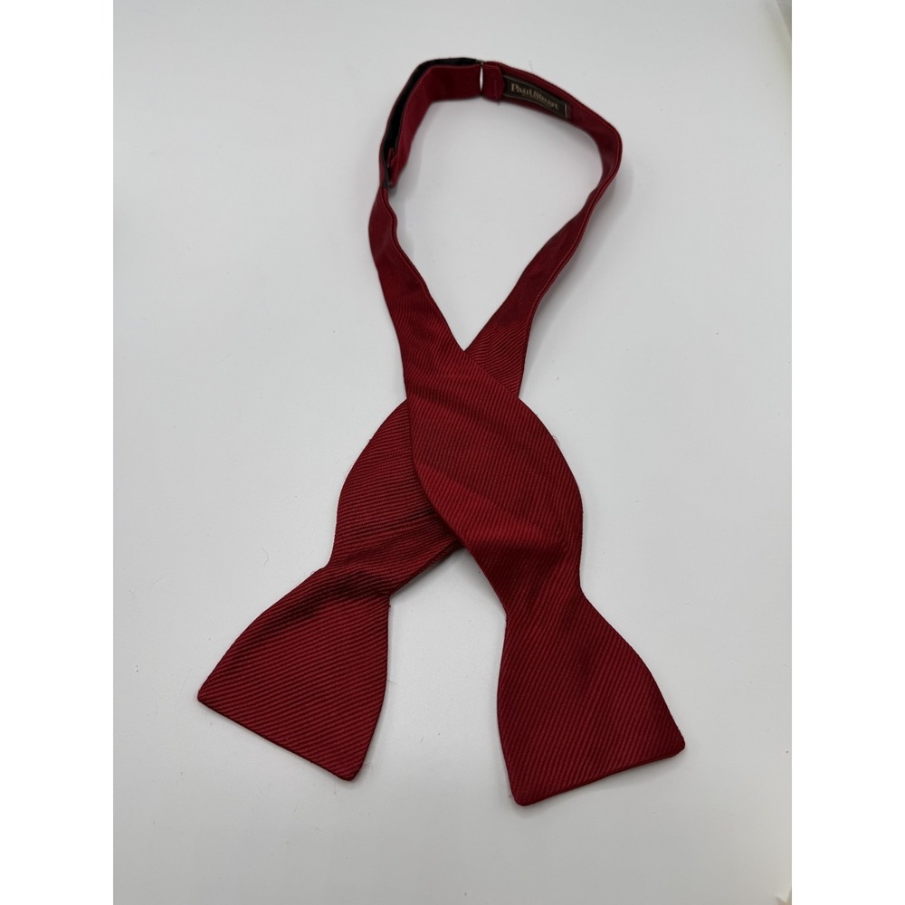 Paul Stuart Men's Red Ribbed All Silk Adjustable Self-Tie Bow Tie AS IS